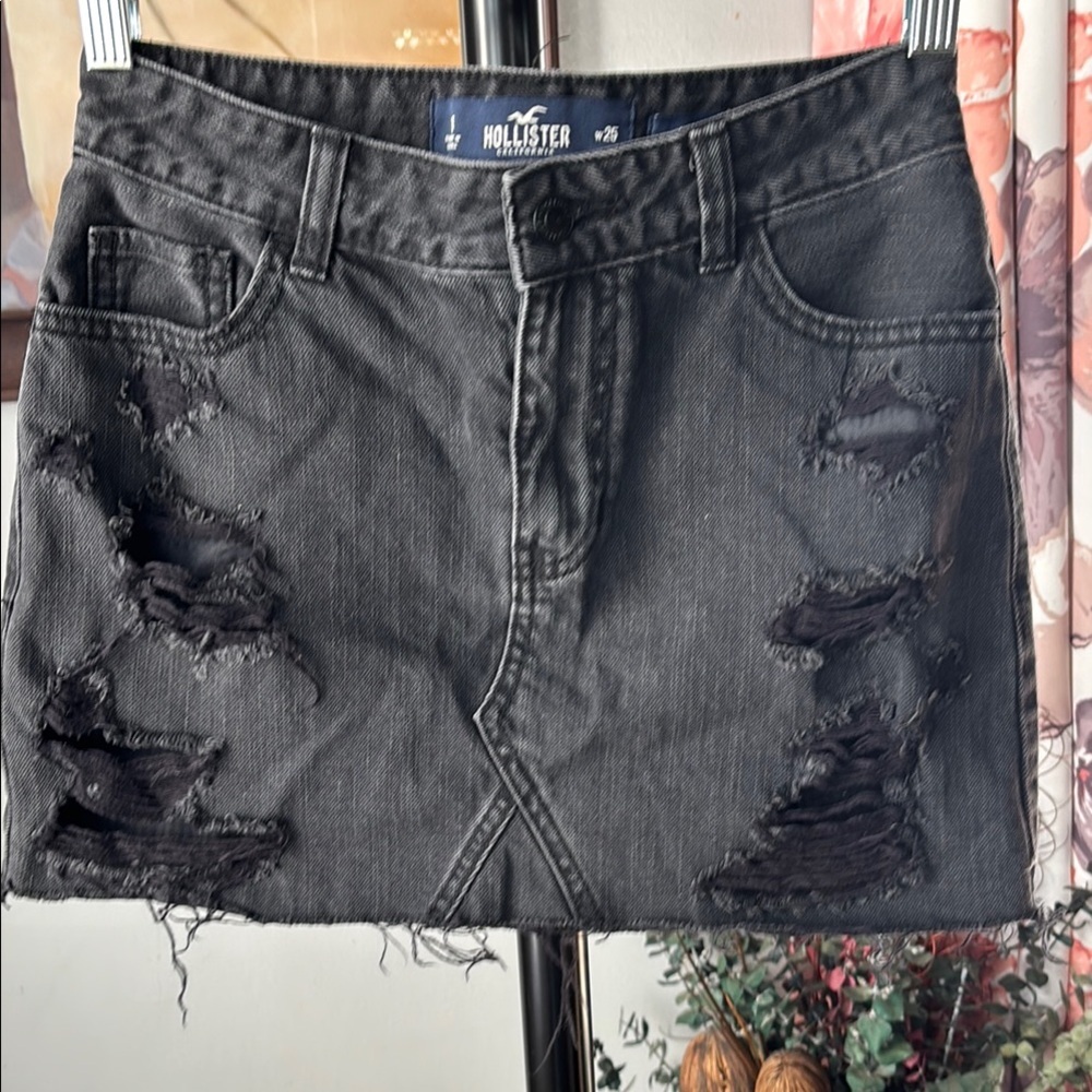 Hollister‎ Black Grunge Mini Skirt Night Out